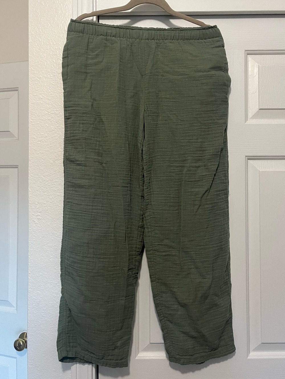 Coldwater Creek cotton Olive Green Relaxed Casual Pants